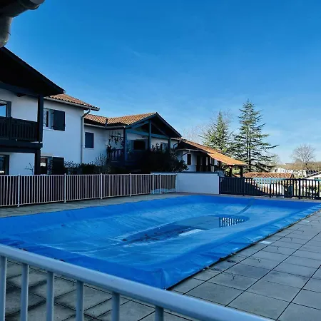 Apartment T1 Bis A Avec Terrasse - Fr-1-495-4